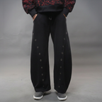 Trouser photo in 1:1 square format
